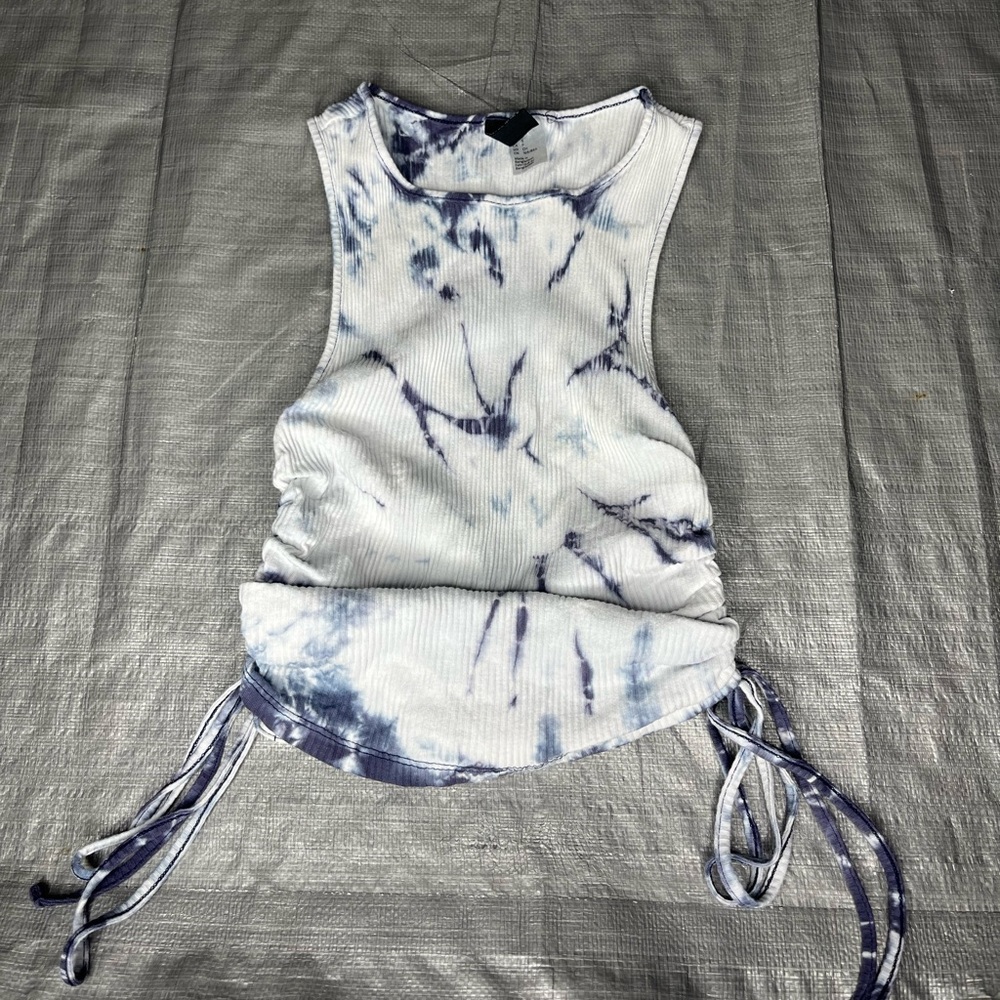 Sleeveless Tie-Dye Top